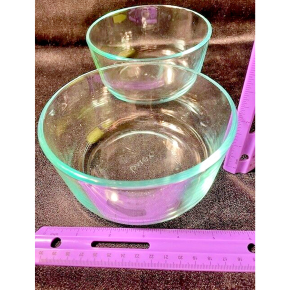 Pyrex Other - Vintage PYREX #7201 Mixing Bowls - Lot of 2